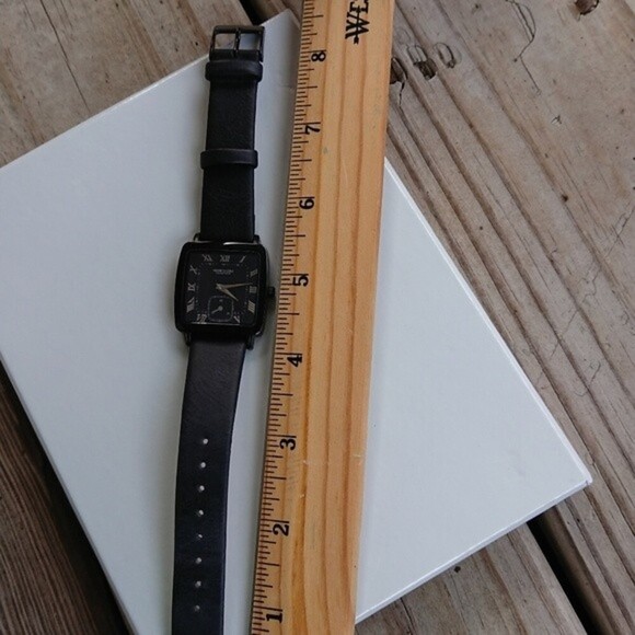 KENNETH COLE REACTION KC2455 BLACK LEATHER BAND BLACK TONE watch - Picture 3 of 7